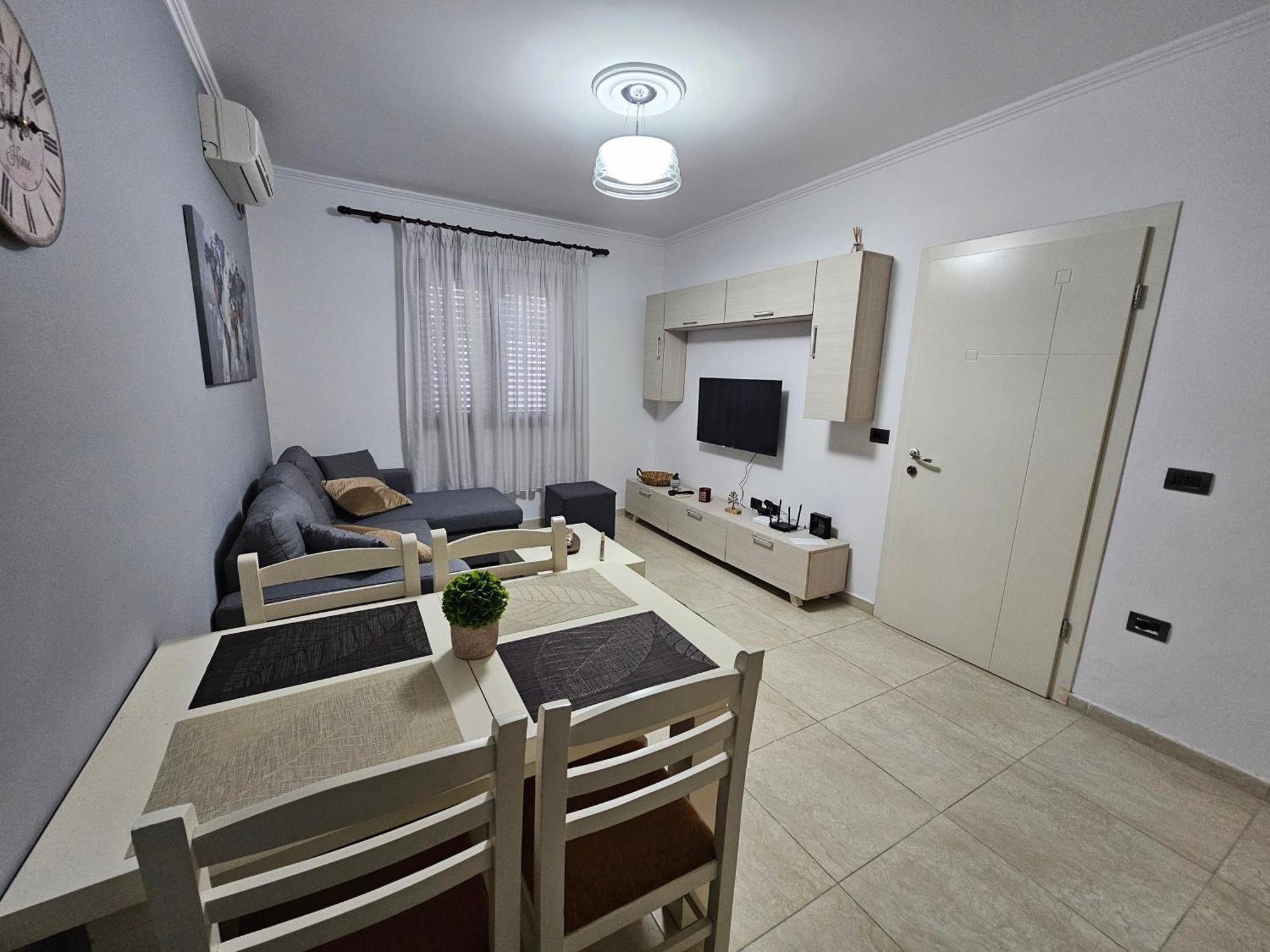 Wanderlust Tirana 2 Apartment Exterior photo